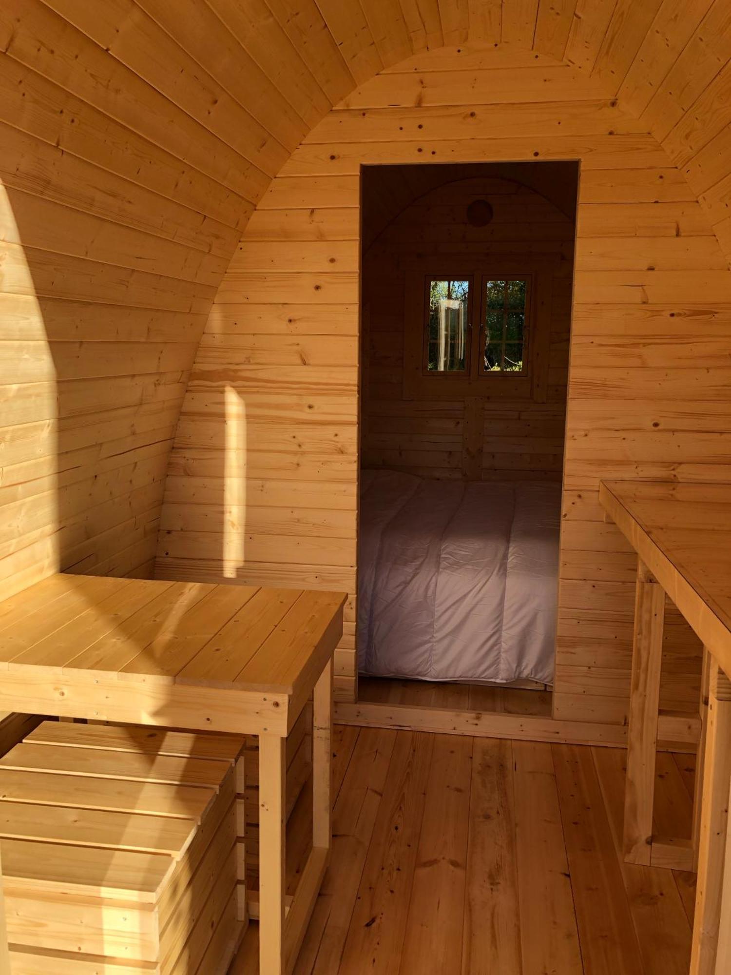 Camping Les Mancellieres Avrillé Oda fotoğraf