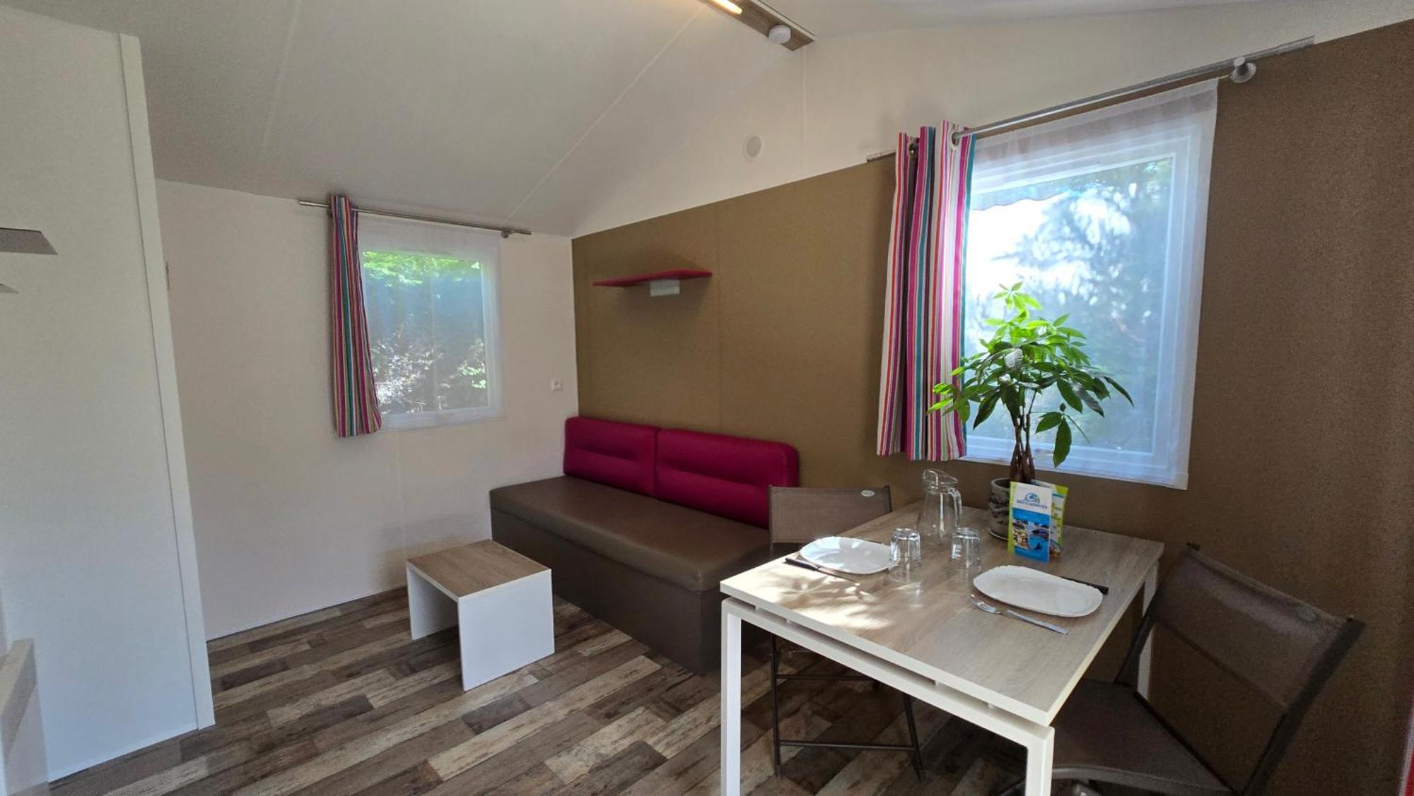 Camping Les Mancellieres Avrillé Oda fotoğraf